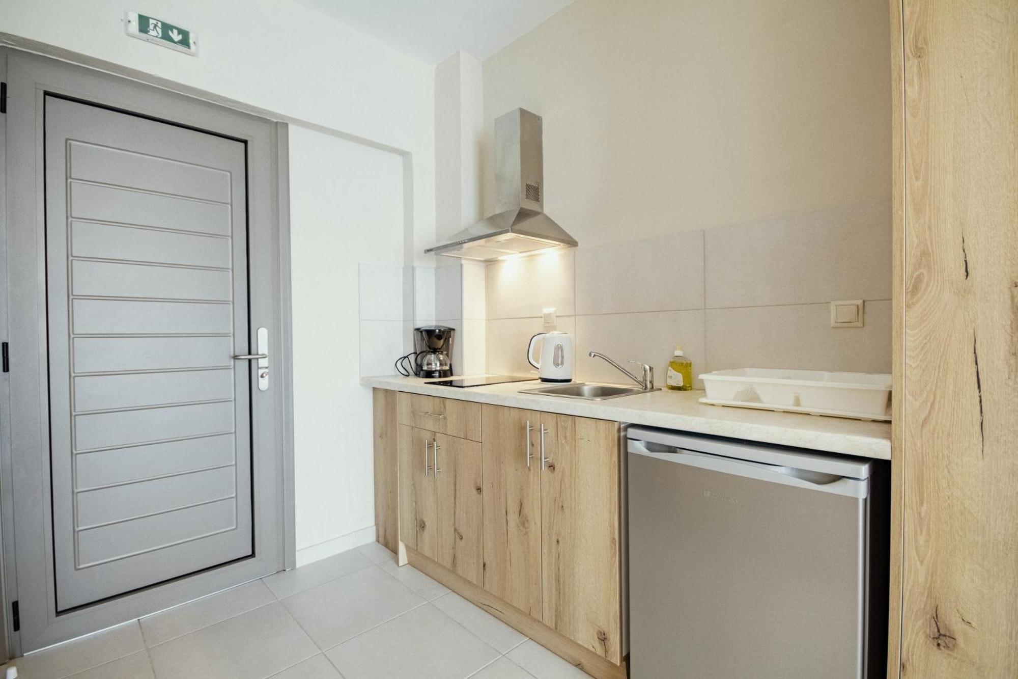 Robolla Beach Aparthotel Roda  Pokoj fotografie